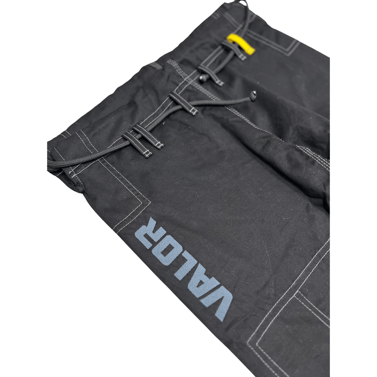 VALOR IN ACTIONE KIMONO BLACK BJJ GI