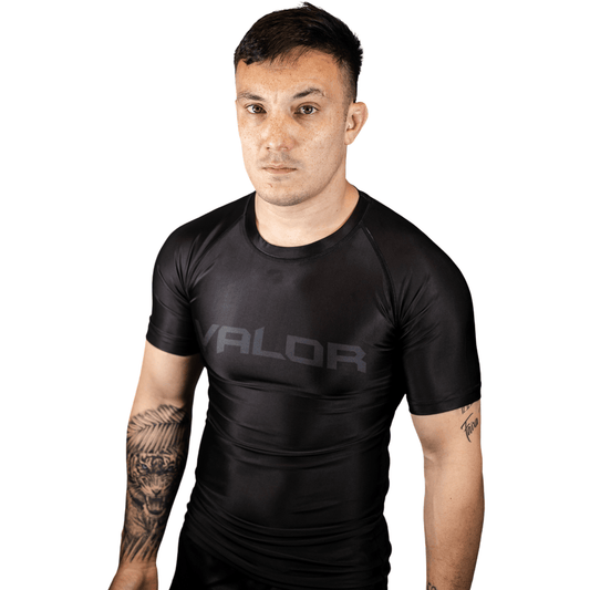 VALOR CLASSIC SHORT SLEEVE RASH GUARD STEALTH
