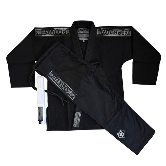 BJJ Gi Buying Guide UK – How to Choose Your First BJJ Gi