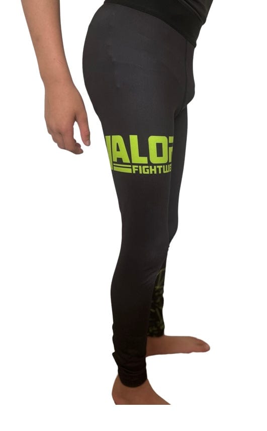 KIDS VALOR GEO GREEN SPATS Kids Rashguard Valor Fightwear