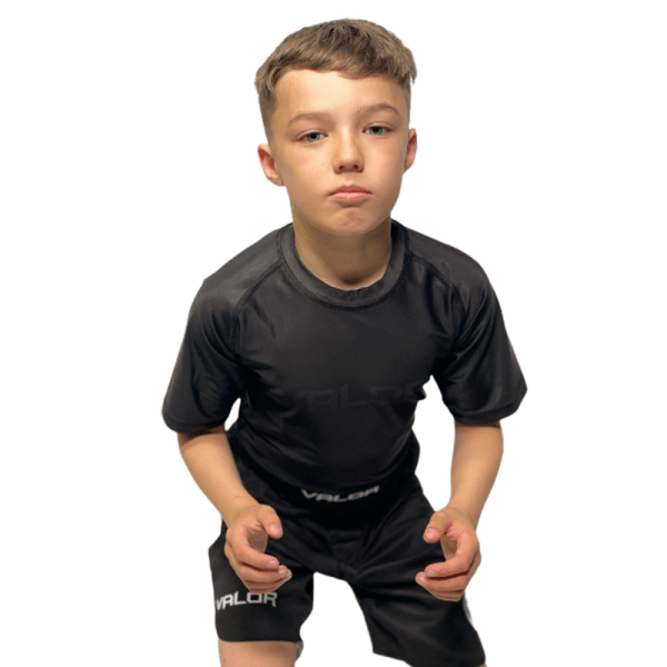 KIDS VALOR CLASSIC SHORT SLEEVE RASH GUARD – STEALTH Valor Fightwear